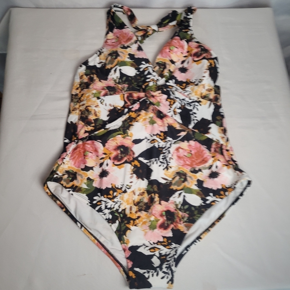 Kona Sol Women's One Piece Floral Halter Top Swim Suit Size XL